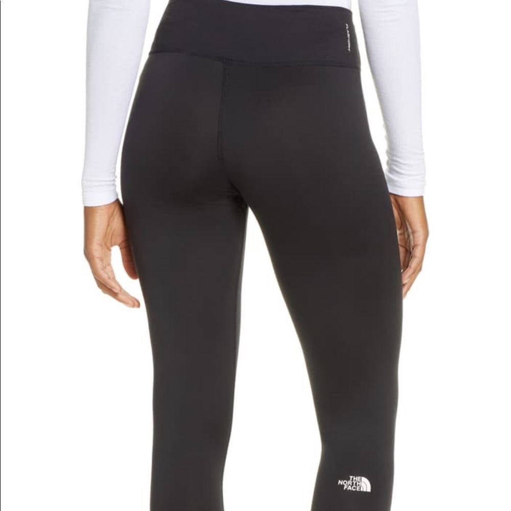 The North Face FlashDry Performance Cropped Tights